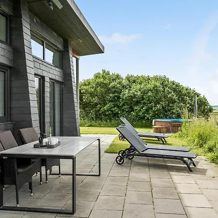 Dom wakacyjny Cozy In With Kitchen *